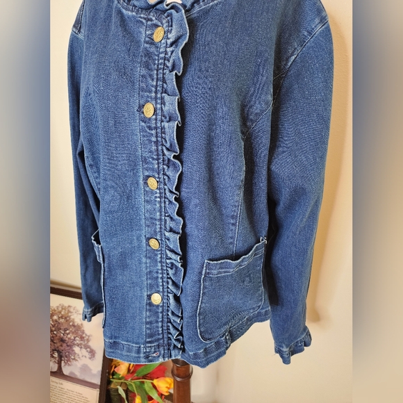Draper James Blue Jean Jacket Ruffled Floral Buttons Spring Coat Denim - Picture 5 of 15